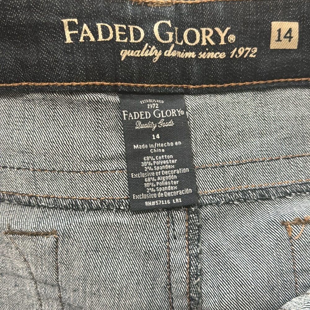 Women Cropped Denim Capri Size:14 - Picture 3 of 3